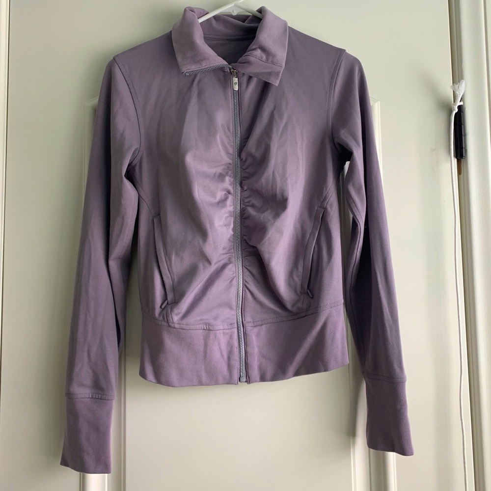 Lululemon Jacket💜 Scrunched Purple💜